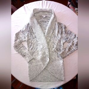 Pure Energy Cardigan with Chunky Knit and Long Sleeves High Low Wrap